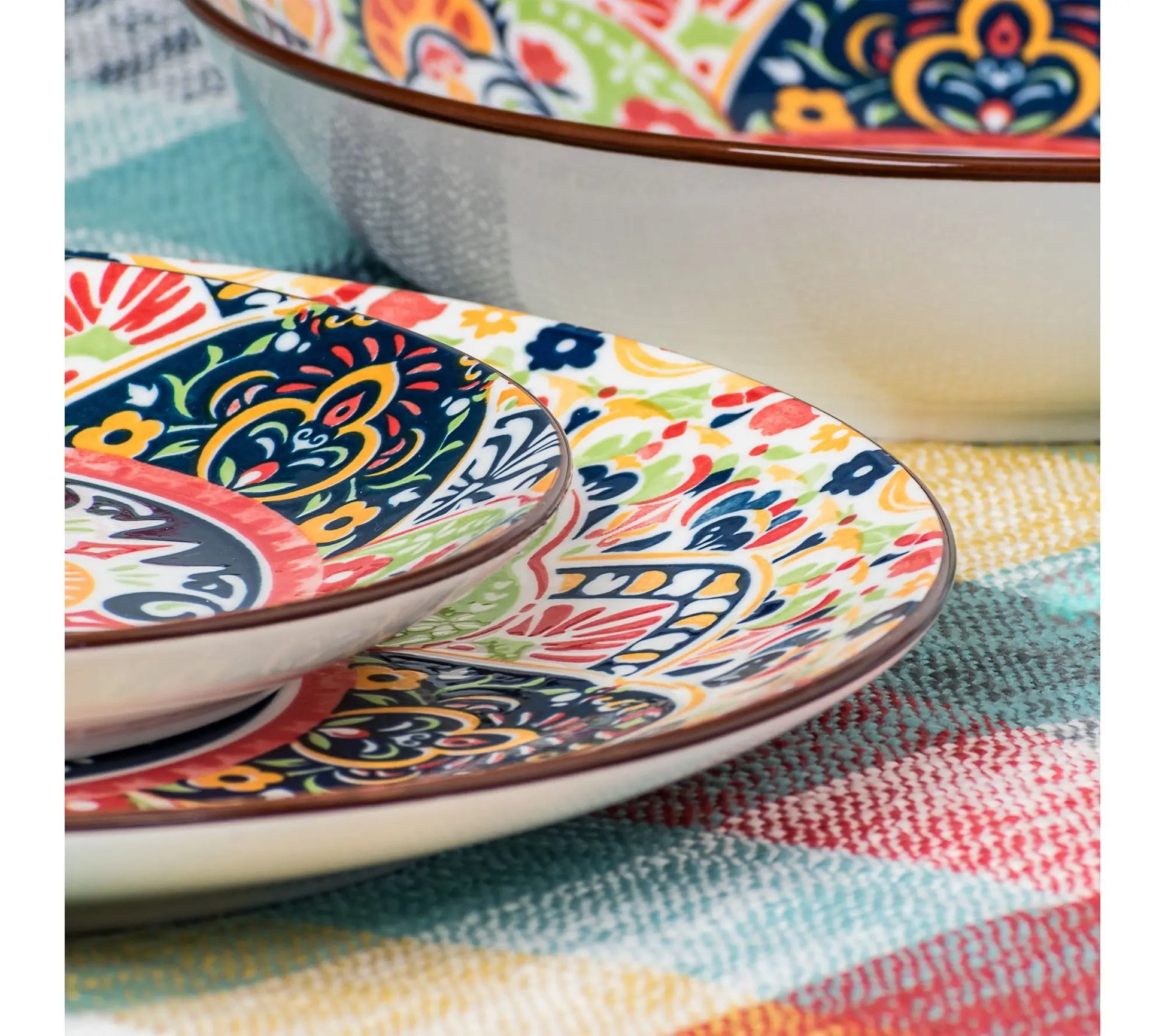 Set of 6 Fiesta Bloom Dinner Plates by 10 Strawberry Street